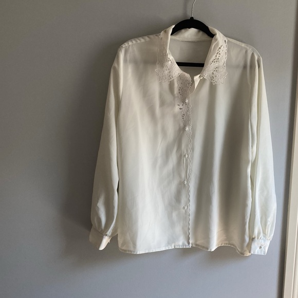 Vintage blouse - Picture 1 of 2